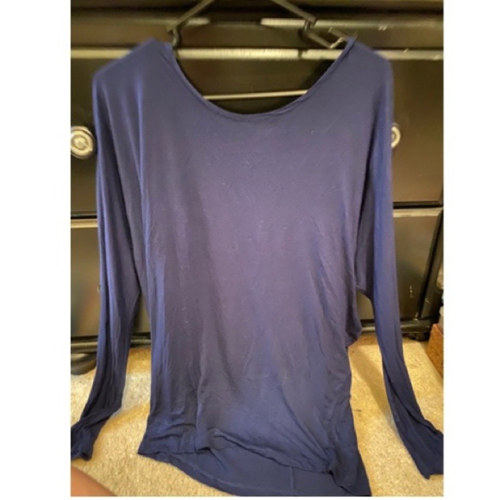 Long sleeve dark blue shirt